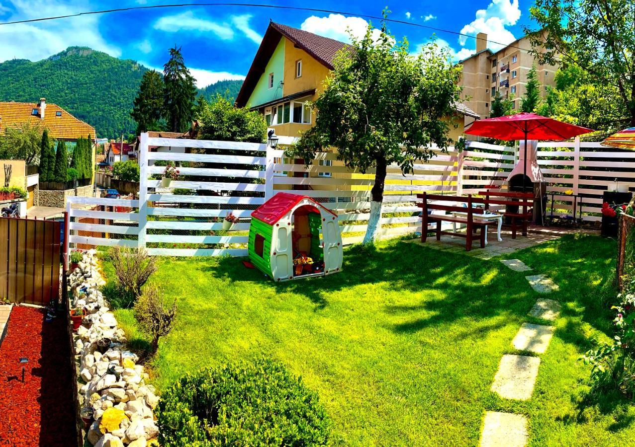 Vinyl'S Place Brasov Exterior photo